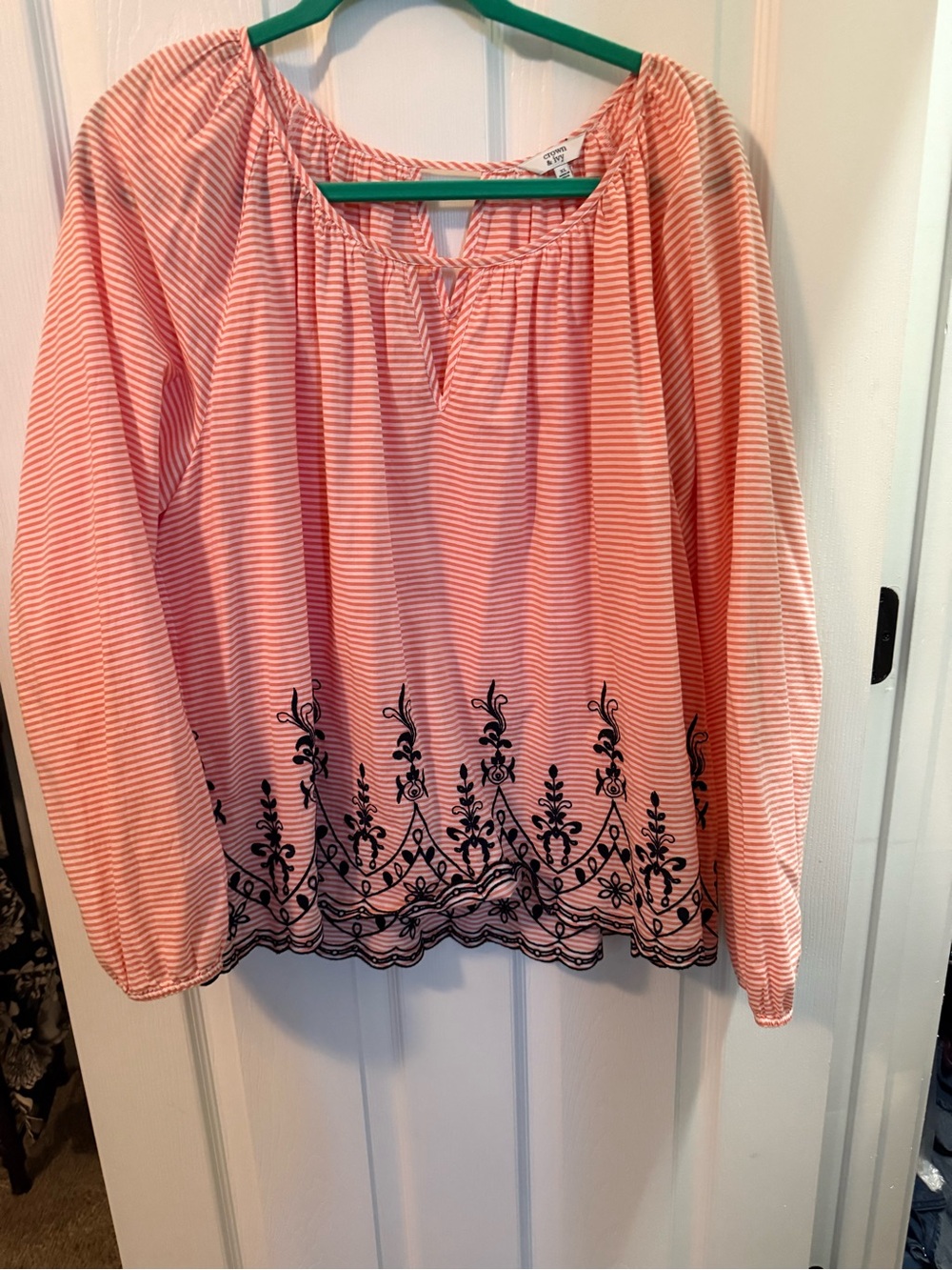 Crown & Ivy Embroidered Peasant Blouse -  Women